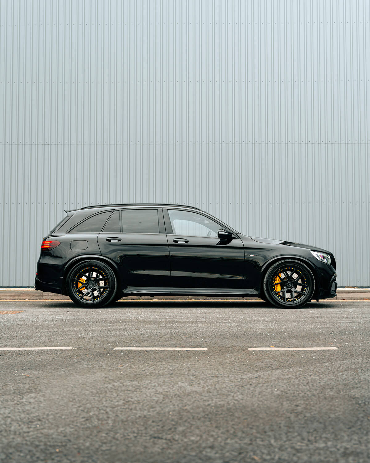 Lowered Mercedes GLC63 AMG performance project