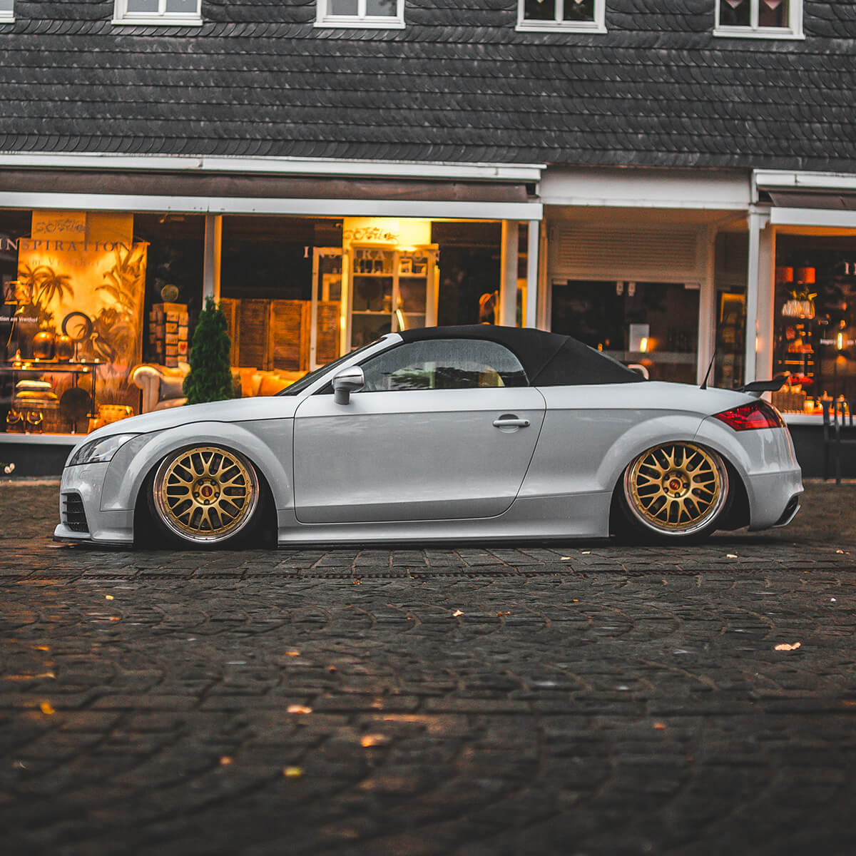 Bagged Audi TT-RS With a Perfect Stance, BBS E89 Rims & Other Mods