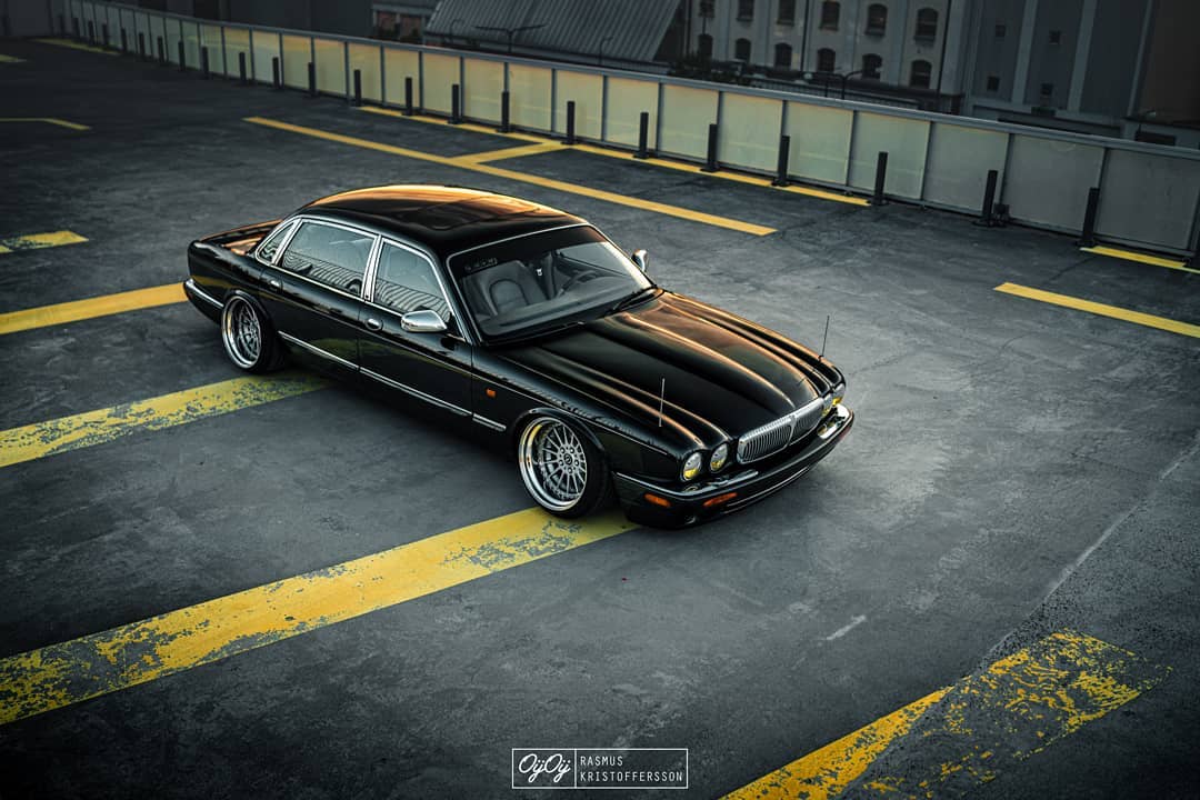 Bagged Jaguar XJ (X300) Daimler Super V8 On Custom Air, 60% OFF