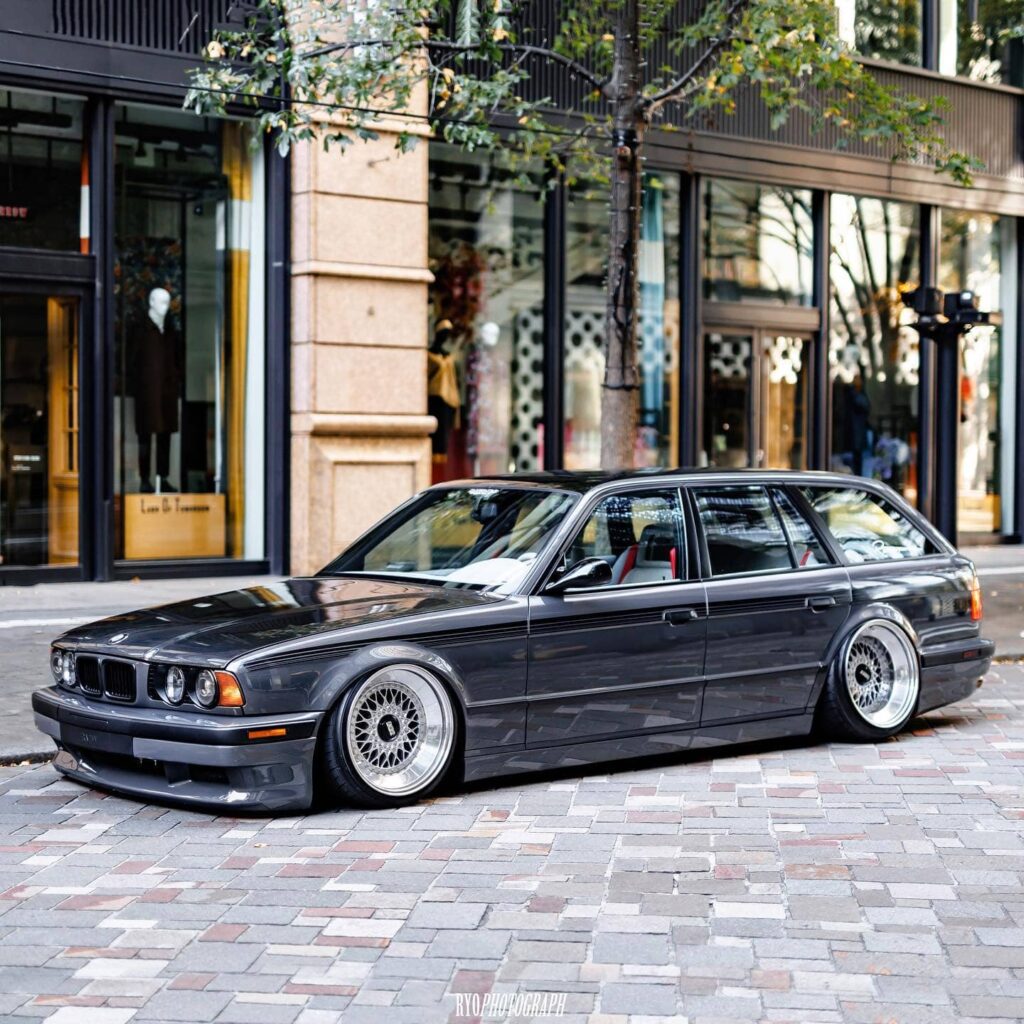 Stanced BMW E34 Touring with M5 Engine Swap and Air Suspension ...