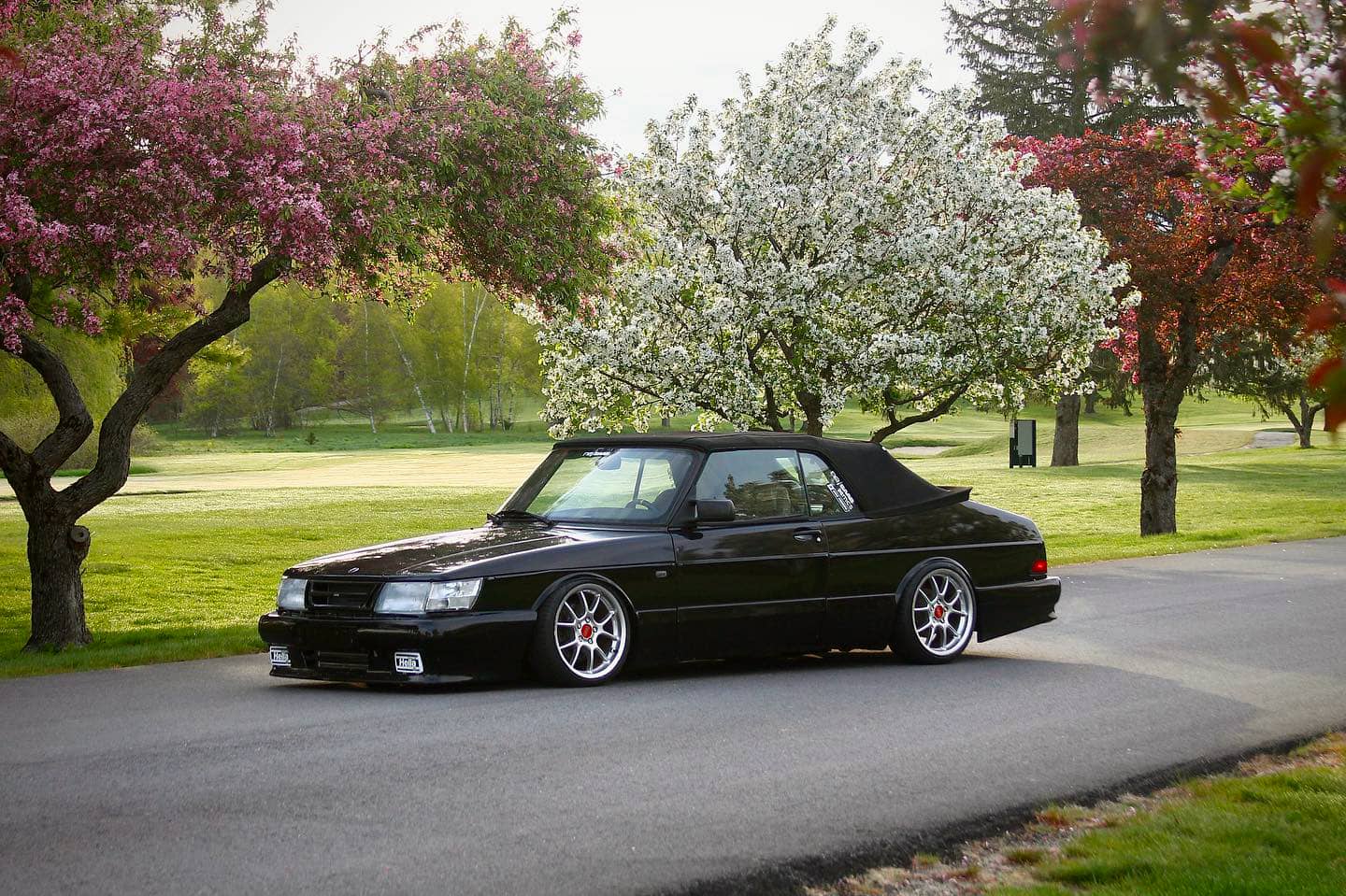 Bagged SAAB 900 Convertible Stance Build on BBS RK Wheels