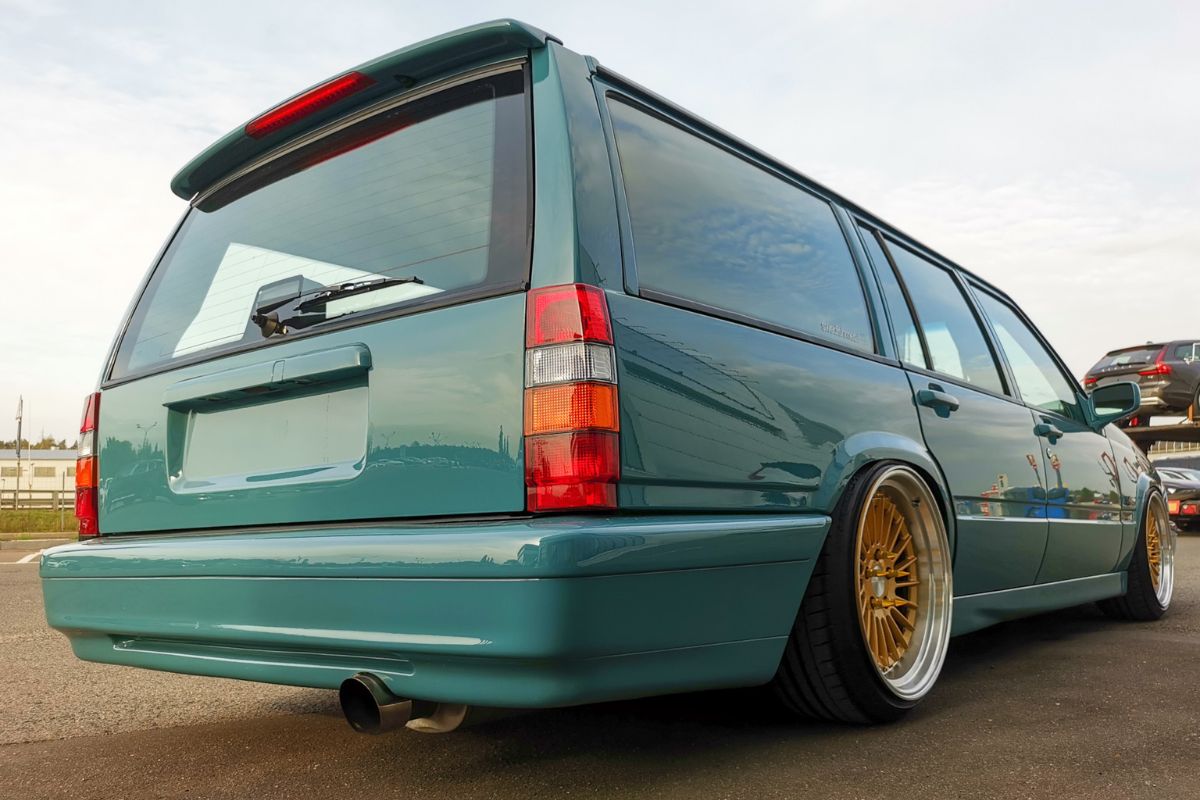 Volvo 940 Wagon hatch